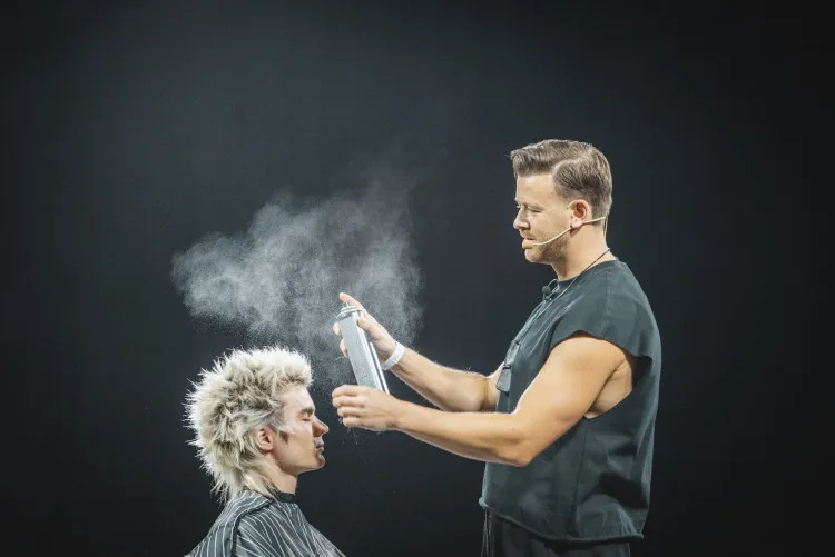erre_figyelj_a_barber_battle_soran_josh_lamonaca_tanacs_a_versenyzoknek