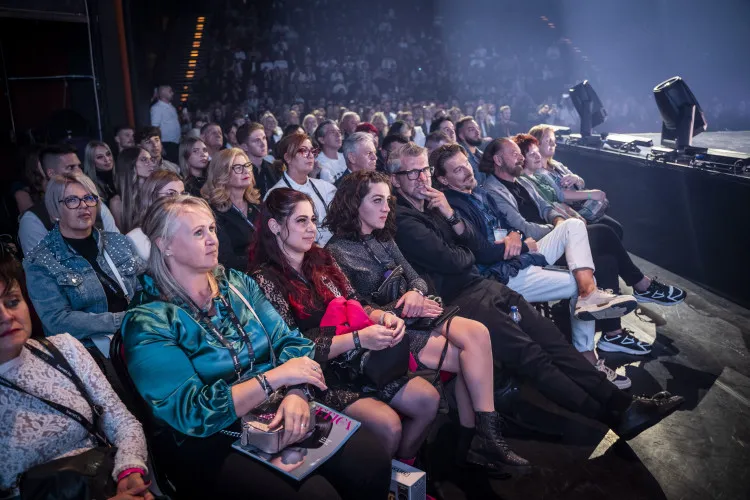 kepes_beszamolo_kevin_murphy_x_budapest_hair_show_2025
